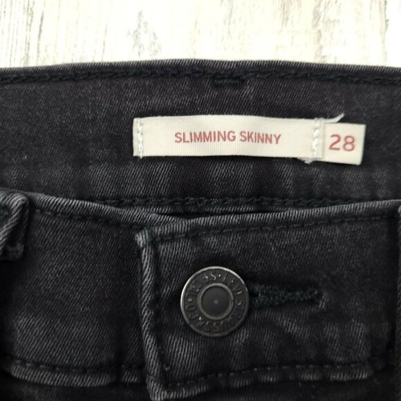 Levi's Slimming Skinny Jeans Black Denim Jeans Size 28 (27x28.5) EUC - Picture 8 of 10